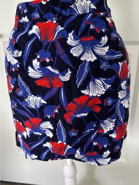 J. Crew Navy Floral Mini Skirt with Red & White Blooms sz 8